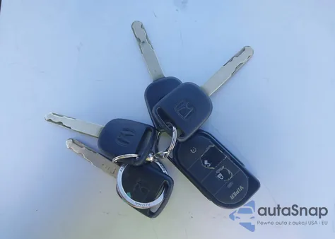 2004 Honda Pilot Lx z USA, uszkodzony, nr VIN 2HKYF18104H572151